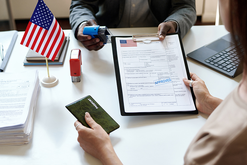 Chi phí làm visa Mỹ L1A chuyển đổi EB1C để định cư
